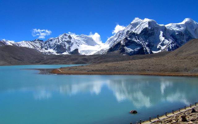 GANGTOK & DARJEELING TOUR